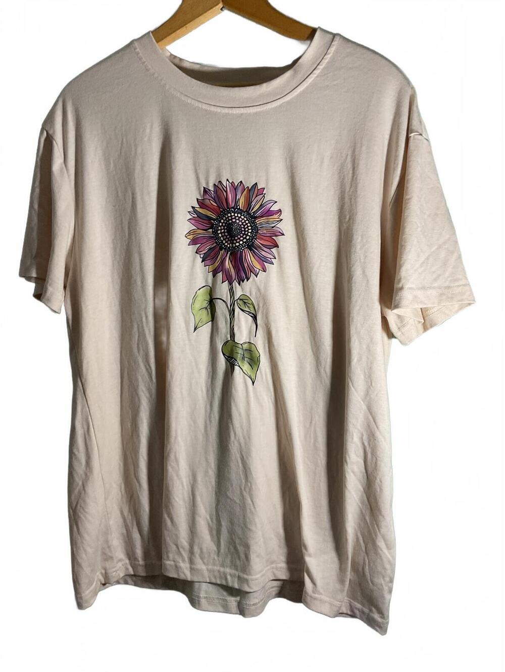 Casual Cream T-Shirt with Colorful Sunflower Graphic, Size 2XL